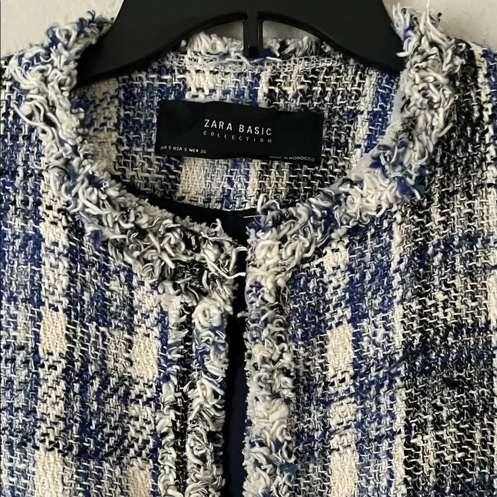Like New! Zara Tweed Jacket in Size S